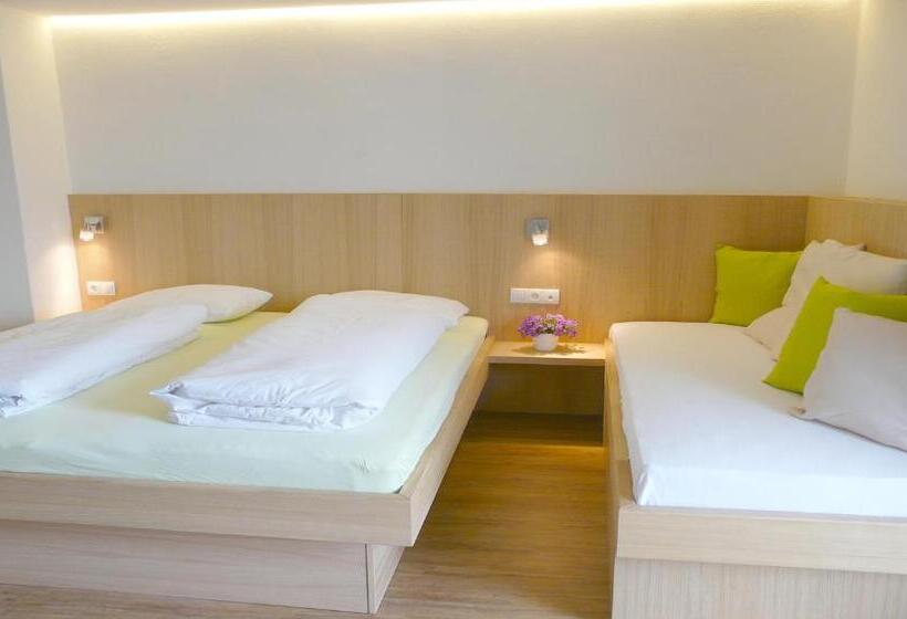 带景观的三人标准房间, B & B Apartments Ortlerblick