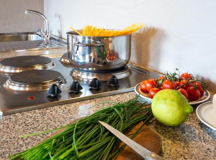 Студио Comfort, B & B Apartments Ortlerblick