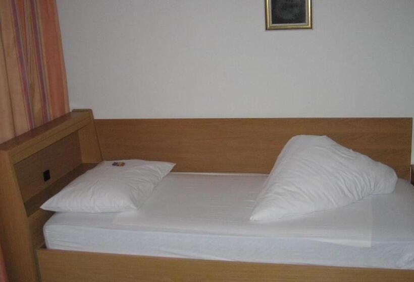 带阳台的标准单人间, Garni Kofler