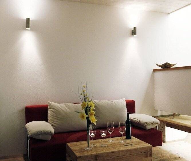 اتاق خانوادگی, Landgut Edelweiss