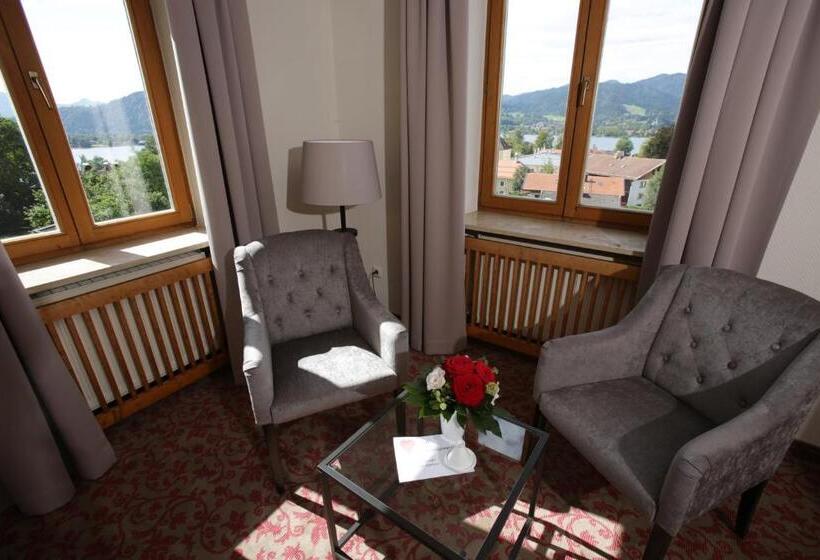 스탠다드 룸, Strasser