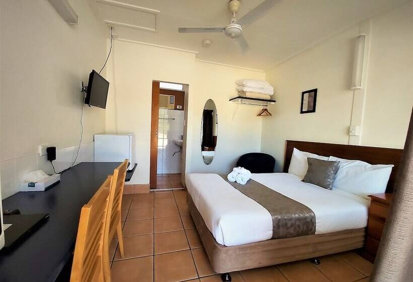 标准间, Motel Ingham