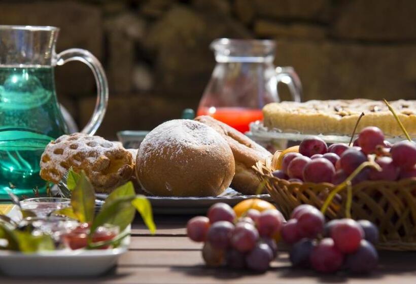 Трехместный Superior Вид на Море, Villa Tresino B&b