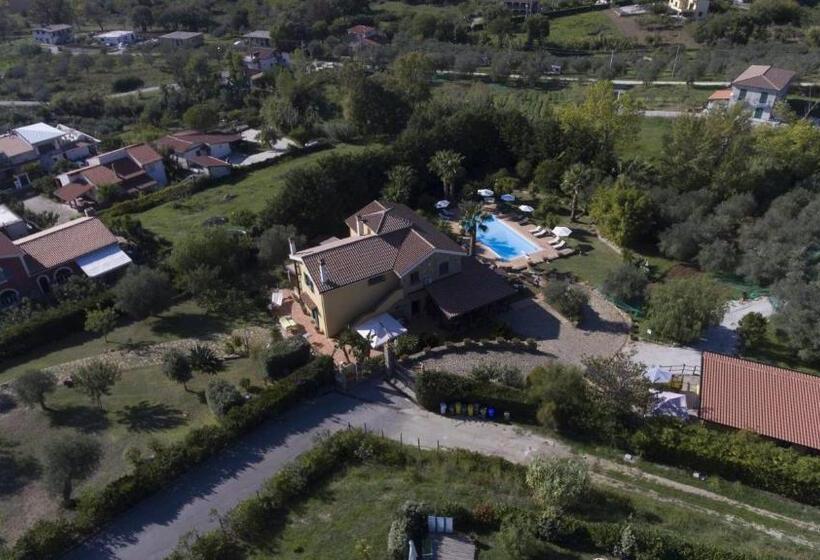 Трехместный Superior Вид на Море, Villa Tresino B&b