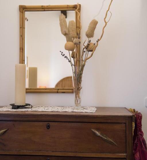 オーシャンビューのスーペリアトリプルルーム, Villa Tresino B&b