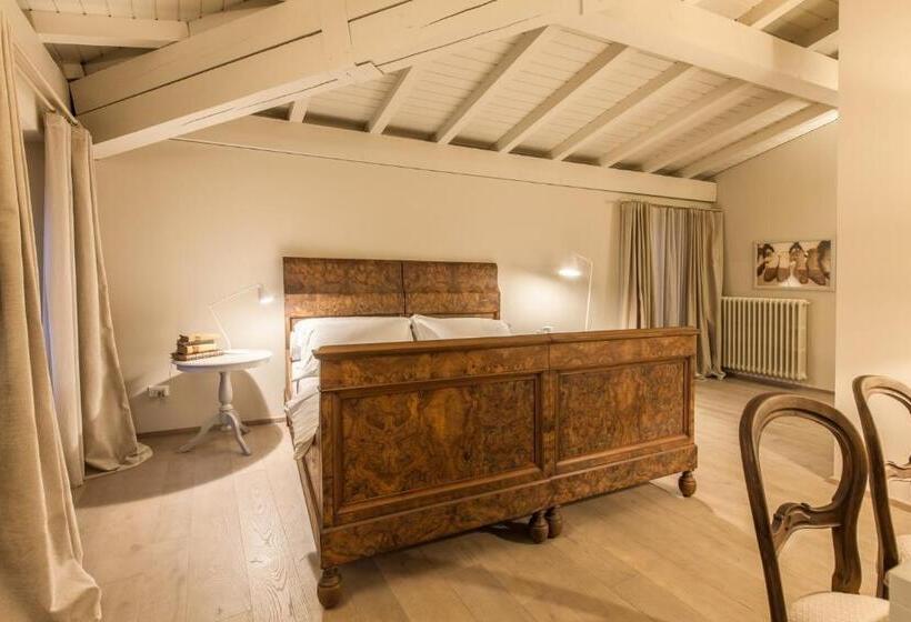 Номер Deluxe, B&b Antico Brolo