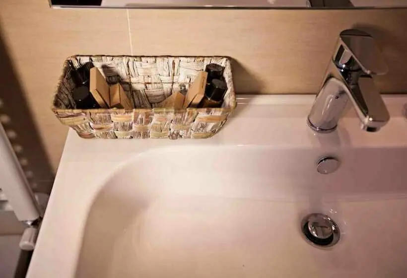 اتاق استاندارد سه نفره, B&b Igea 50