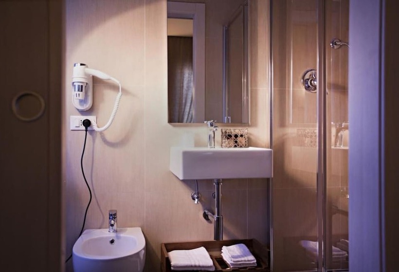 اتاق استاندارد سه نفره, B&b Igea 50