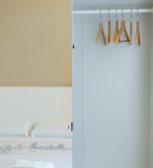 דירת חדר, B&b Le City