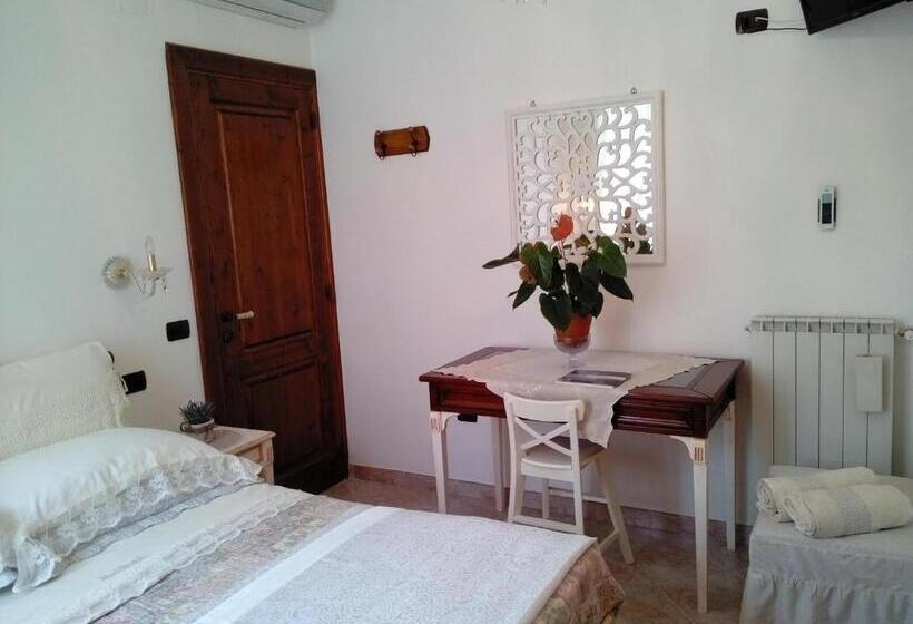 اتاق استاندارد با چشم‌انداز دریا, B&b Marina Piccola