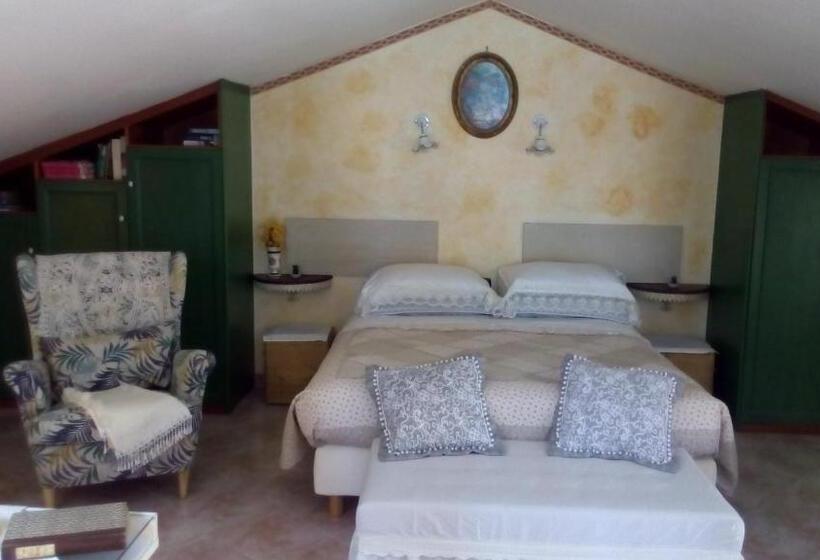 اتاق سه نفره دلوکس با چشم‌انداز دریا, B&b Marina Piccola