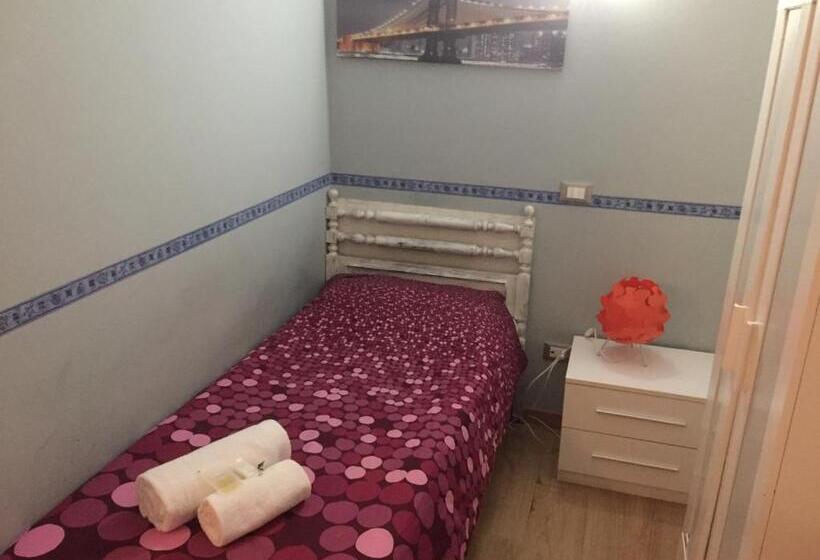 חדר סטנדרט יחיד, B&b Spqr