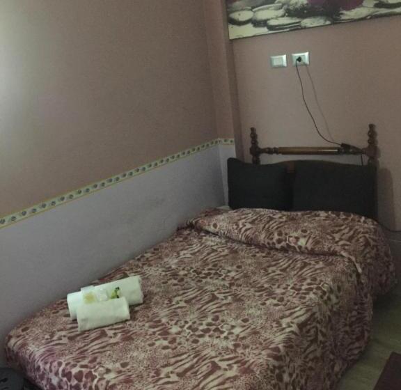 חדר סטנדרט יחיד, B&b Spqr