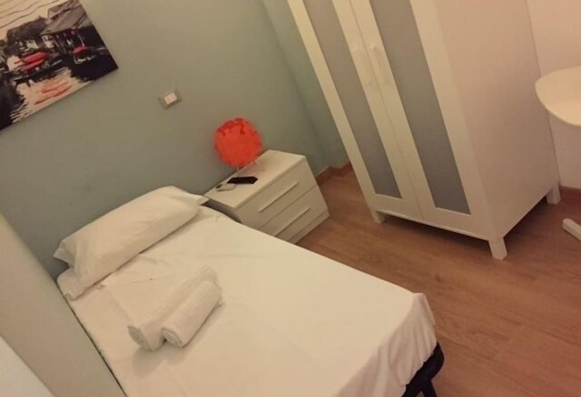 חדר סטנדרט יחיד, B&b Spqr