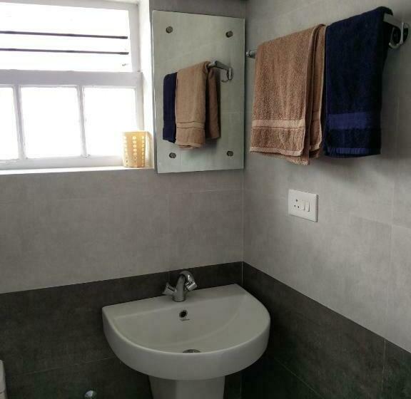 חדר דלוקס עם מרפסת, Colonels Inn