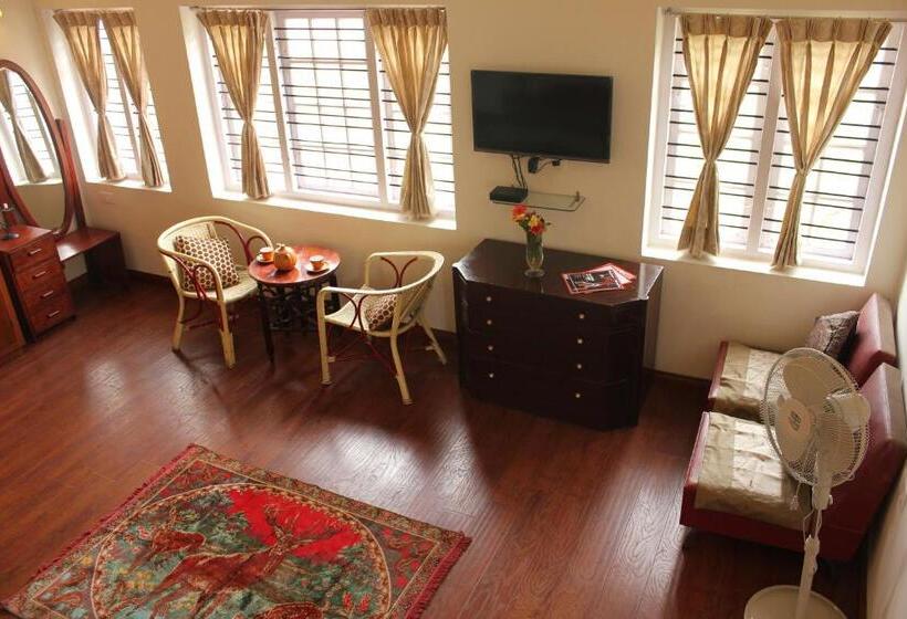 חדר דחוקס עם מיטת קינג, Colonels Inn