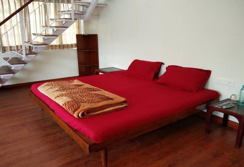 חדר דלוקס, Colonels Inn