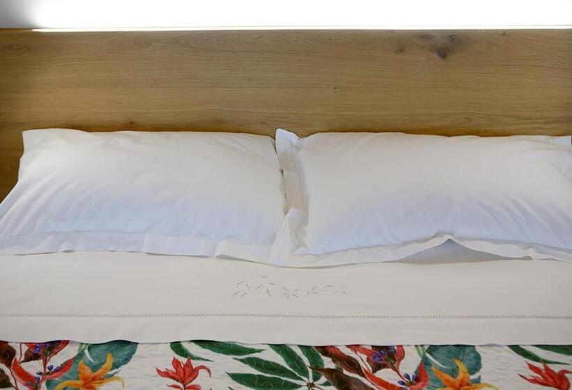 庭の見えるジュニアスイート, Le Zitelle Di Ron