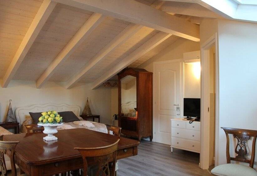 Люкс Вид на Сад, Villa Abbamer