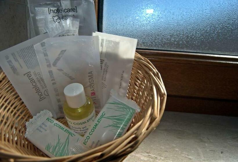 غرفة قياسية مزوَّدة بشُرفة, Casa Hotel Civitella