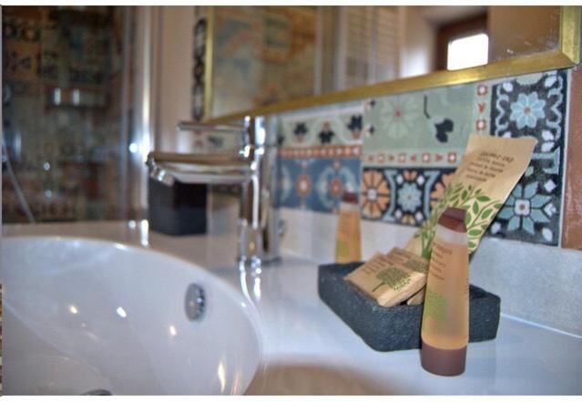 غرفة قياسية مطلّة علي البحيرة, Casa Hotel Civitella