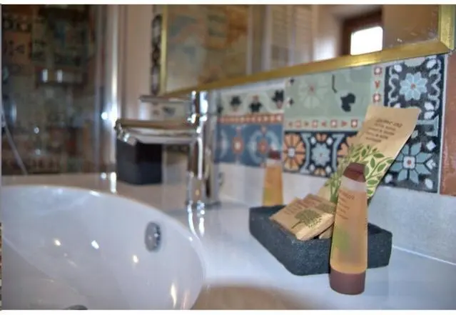 レイクビュースタンダードルーム, Casa Hotel Civitella