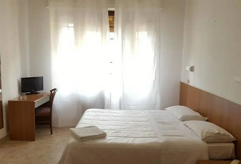 Standard Kolmen Hengen Huone, Al Sogno