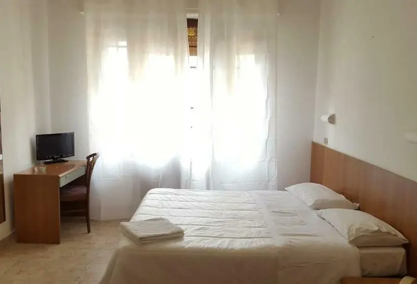 Standard Kolmen Hengen Huone, Al Sogno