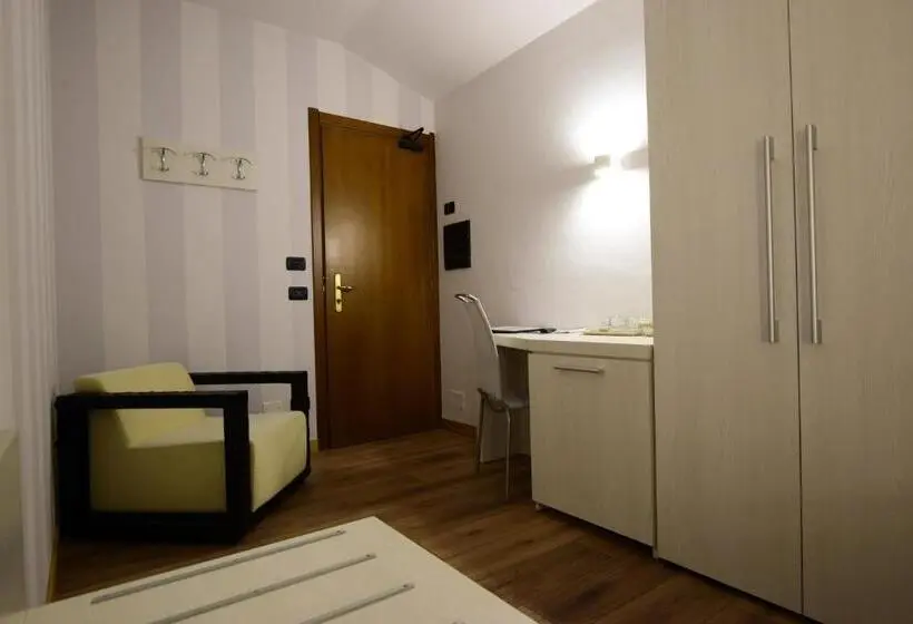 Deluxe-huone Järvinäkymä, Albergo Ristorante Orazio
