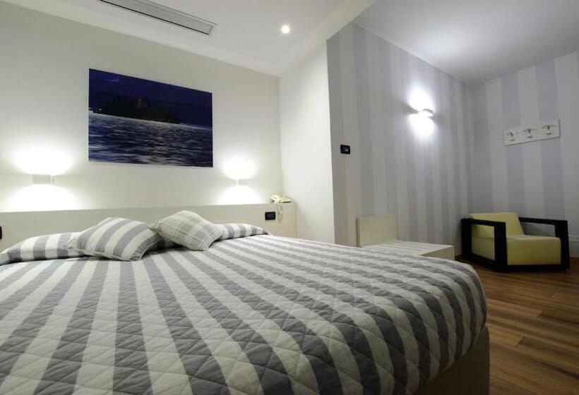 디럭스 룸 호수 전망, Albergo Ristorante Orazio