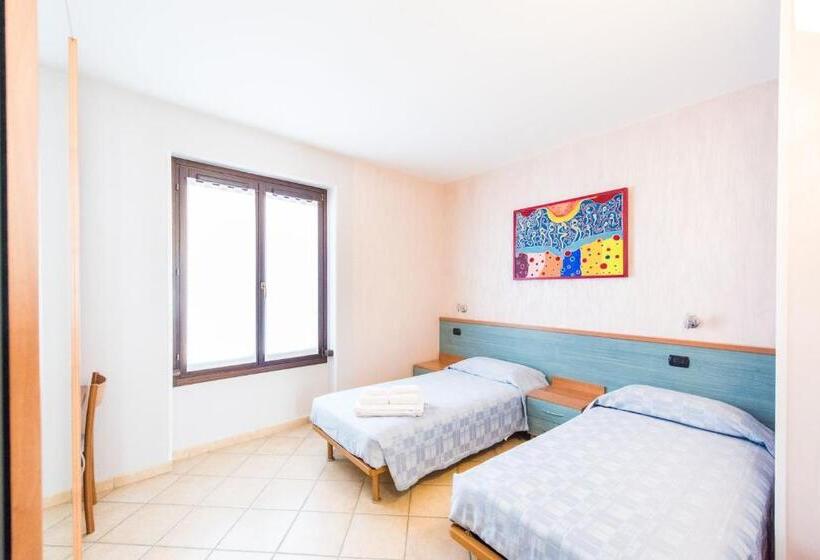 חדר סטנדרט, Bacco