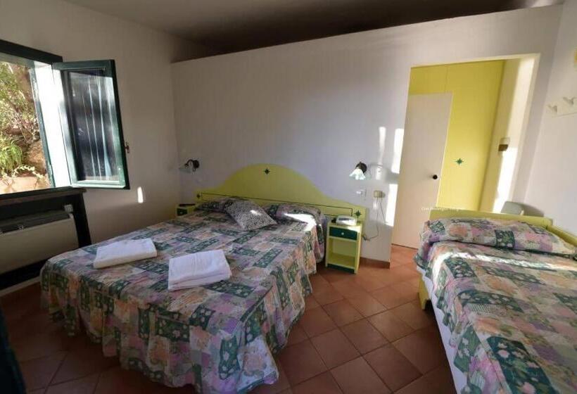 غرفة ديلوكس, Club Torre Capovento