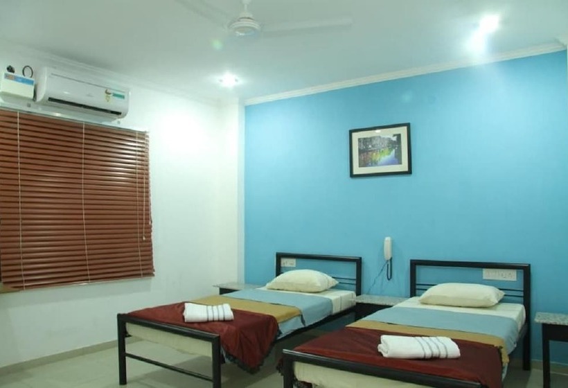 غرفة ديلوكس, Deccan Comforts