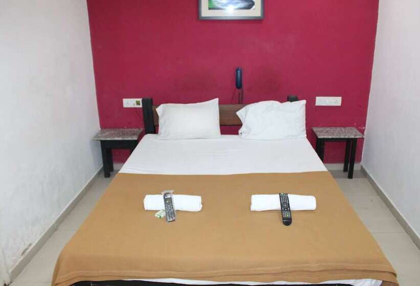 غرفة ديلوكس, Deccan Comforts