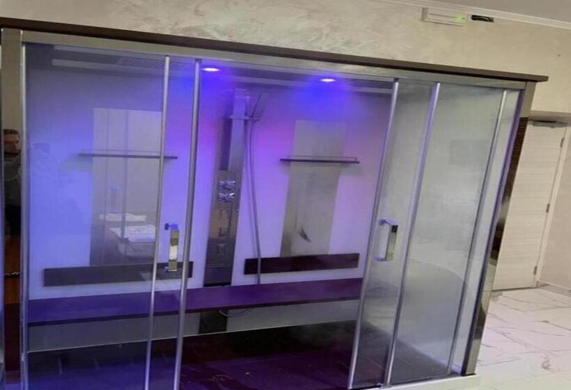 Junior Suite Deluxe, Holiday