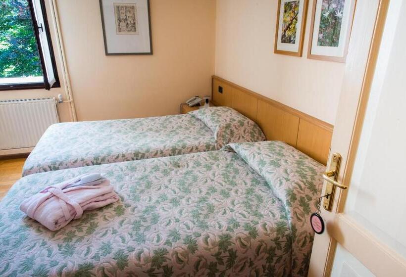 Номер Стандарт, Locanda Solagna