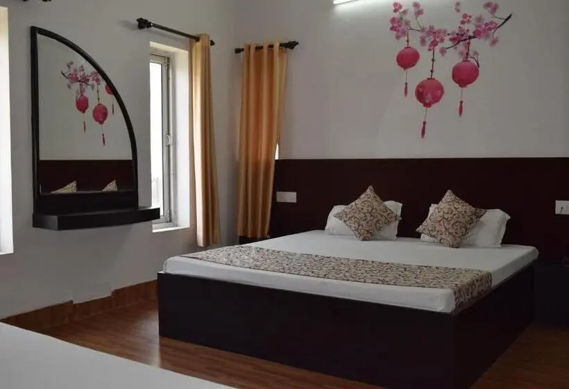 Suite Familiar, Moksha