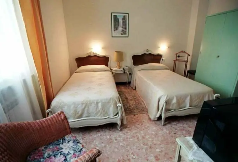 Superior-huone, Pescetto