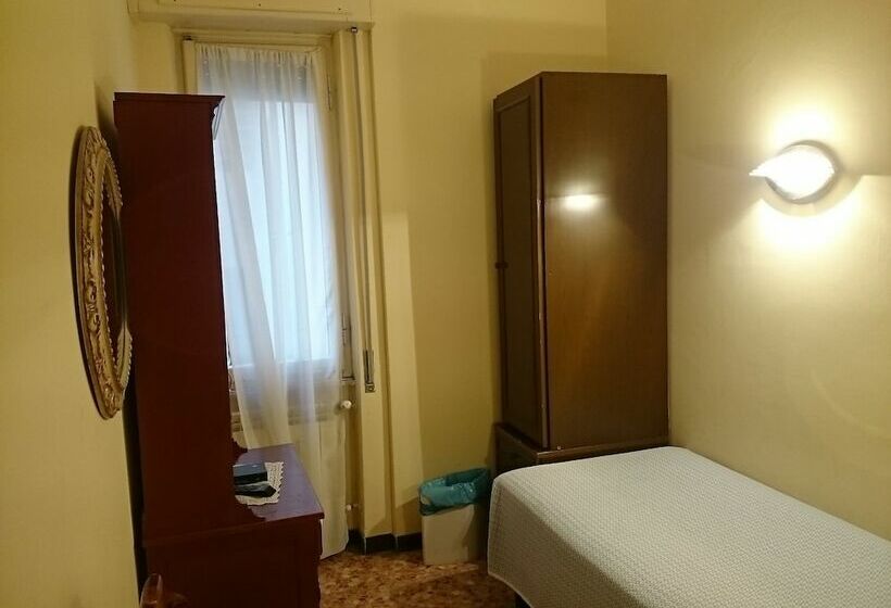 标准单人间, Pescetto