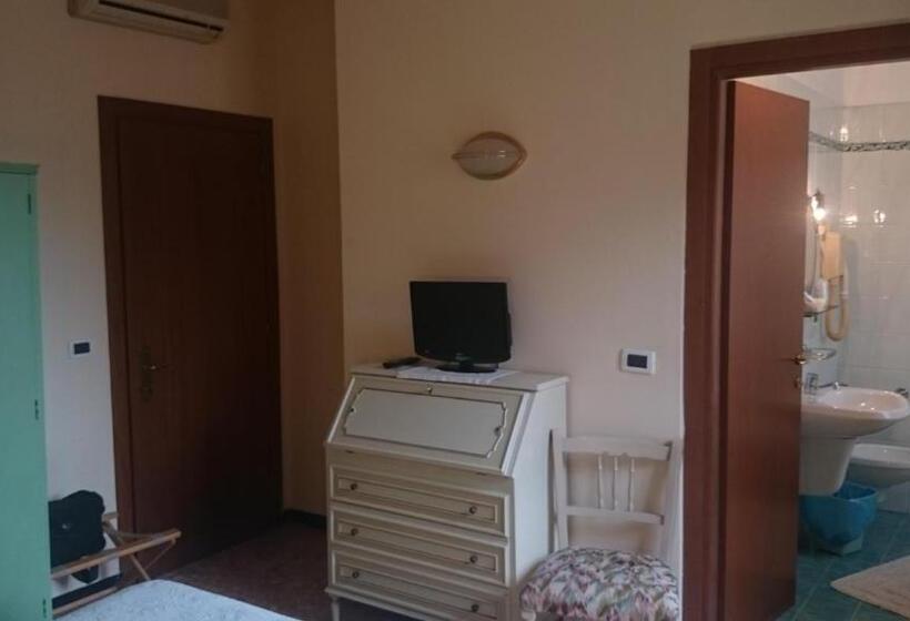 高级大房间, Pescetto