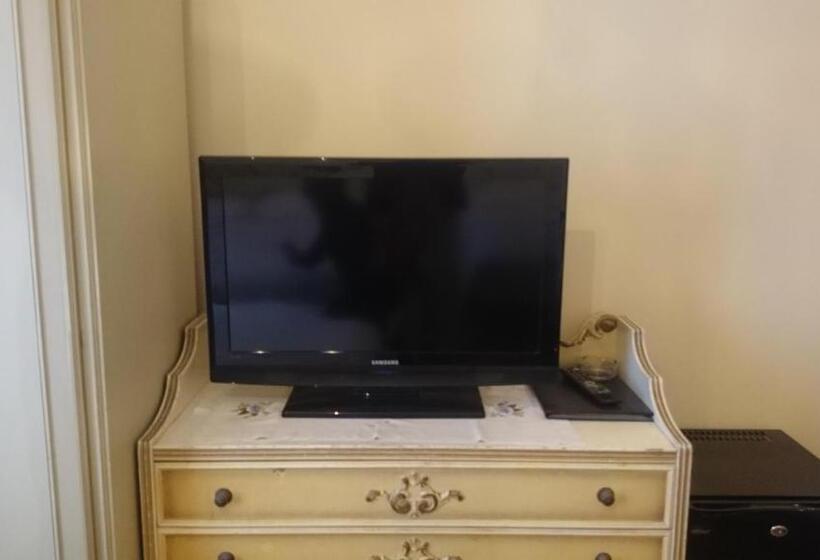 高级大房间, Pescetto