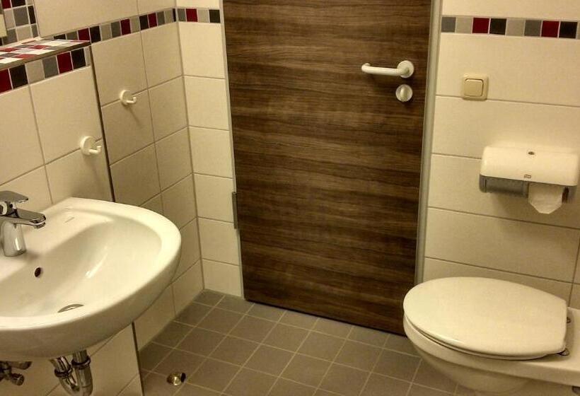 Четырехместный Номер Стандарт, Jugendherberge Otterndorf