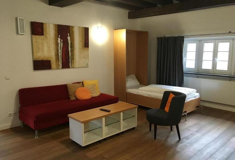 Семейный Номер, Jugendstilhotel Trifels