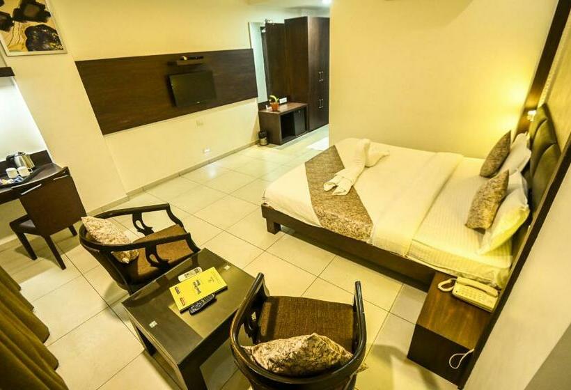 Номер Superior Кровать Кинг, The Divine Resort Somnath