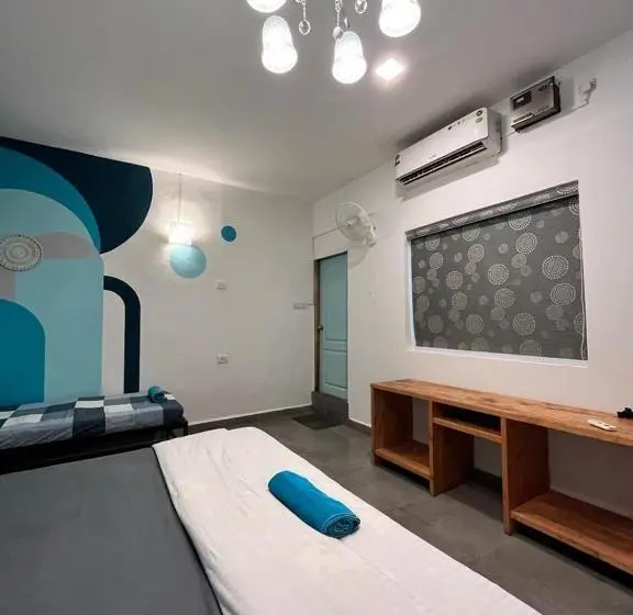 3-Bett-Standardzimmer, Pappi Chulo Vagator