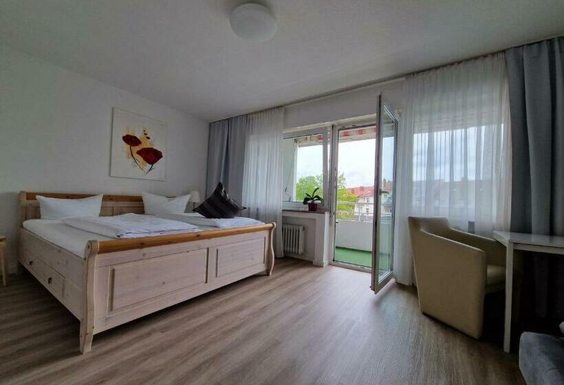 Quarto standart com varanda, Apart Hotel Freiburg