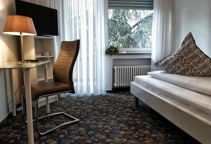 Quarto Standard Individual com Balcão, Apart Hotel Freiburg