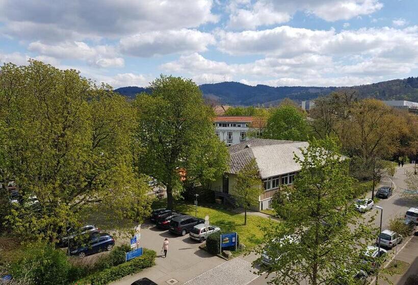 Quarto Standard Individual com Balcão, Apart Hotel Freiburg