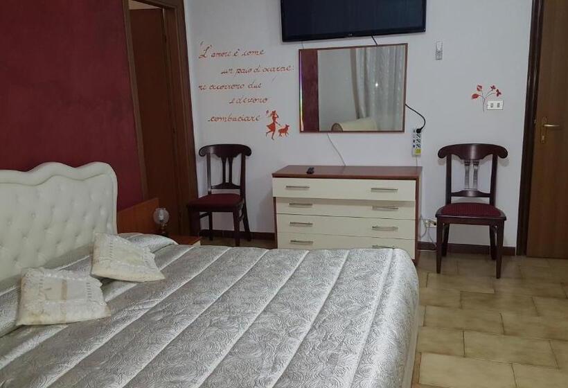 4인용 스탠다드 룸, B&b   Affittacamere Da Pietro   Enna