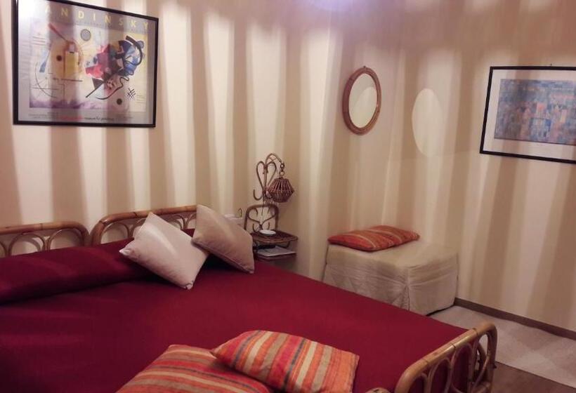 חדר סטנדרט לשלושה, B&b La Dolce Sosta